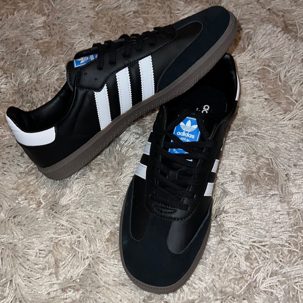 Adidas samba sneakers